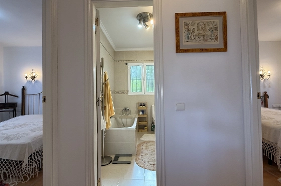 Villa in Pedreguer zu verkaufen, Zona de estar 130 m², Baujahr 2002, Zustand gepflegt, + KLIMA, Klimaanlage, Terreno 876 m², 3 Schlafzimmer, 2 Badezimmer, Pool, ref.: RG-1325-21