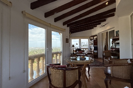 Villa in Pedreguer zu verkaufen, Zona de estar 130 m², Baujahr 2002, Zustand gepflegt, + KLIMA, Klimaanlage, Terreno 876 m², 3 Schlafzimmer, 2 Badezimmer, Pool, ref.: RG-1325-23