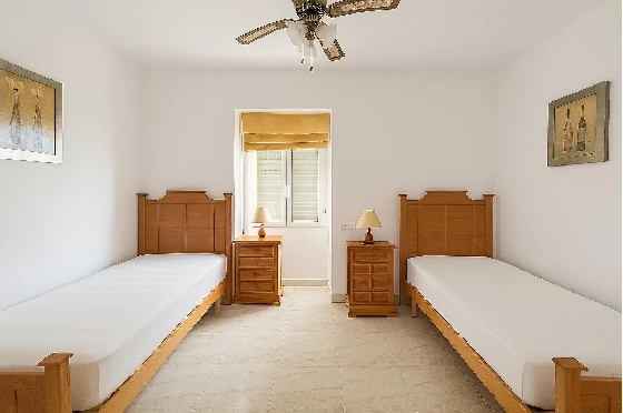 Villa in La Sella(La Sella) zu verkaufen, Zona de estar 379 m², Zustand gepflegt, + KLIMA, Klimaanlage, Terreno 1699 m², 4 Schlafzimmer, 4 Badezimmer, Pool, ref.: MG-0925-16