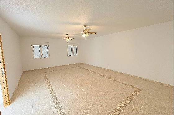 Villa in La Sella(La Sella) zu verkaufen, Zona de estar 379 m², Zustand gepflegt, + KLIMA, Klimaanlage, Terreno 1699 m², 4 Schlafzimmer, 4 Badezimmer, Pool, ref.: MG-0925-23