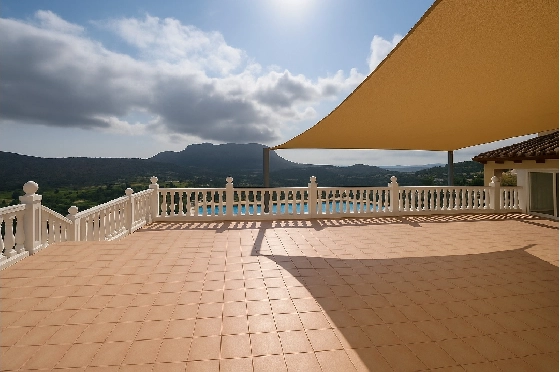 Villa in La Sella(La Sella) zu verkaufen, Zona de estar 379 m², Zustand gepflegt, + KLIMA, Klimaanlage, Terreno 1699 m², 4 Schlafzimmer, 4 Badezimmer, Pool, ref.: MG-0925-6