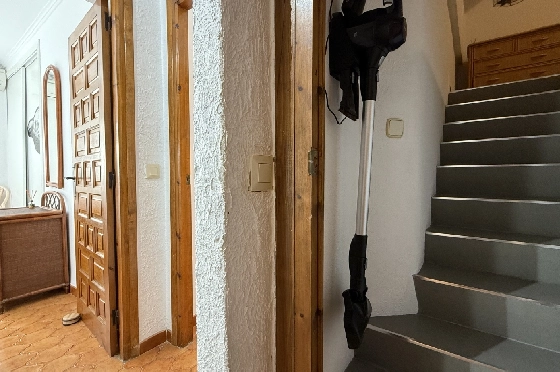 Villa in Els Poblets zur Ferienvermietung, Zona de estar 100 m², Baujahr 1983, Zustand gepflegt, + KLIMA, Klimaanlage, Terreno 353 m², 3 Schlafzimmer, 1 Badezimmer, Pool, ref.: T-0325-14