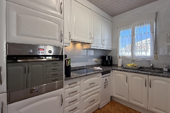 Villa in Els Poblets zur Ferienvermietung, Zona de estar 100 m², Baujahr 1983, Zustand gepflegt, + KLIMA, Klimaanlage, Terreno 353 m², 3 Schlafzimmer, 1 Badezimmer, Pool, ref.: T-0325-9