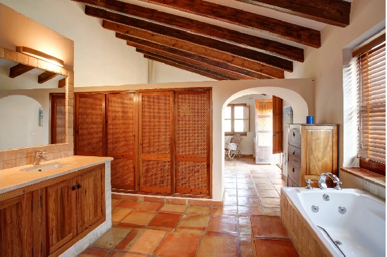 Finca in Moraira zu verkaufen, Zona de estar 625 m², Baujahr 1998, Klimaanlage, Terreno 10229 m², 4 Schlafzimmer, 3 Badezimmer, Pool, ref.: AM-12269DR-32