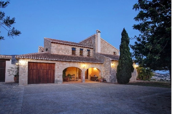 Finca in Moraira zu verkaufen, Zona de estar 625 m², Baujahr 1998, Klimaanlage, Terreno 10229 m², 4 Schlafzimmer, 3 Badezimmer, Pool, ref.: AM-12269DR-44