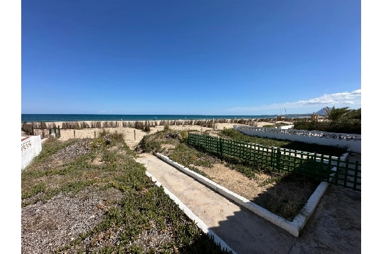 Villa in Denia zu verkaufen, Zona de estar 220 m², Baujahr 1983, Klimaanlage, Terreno 2233 m², 6 Schlafzimmer, 2 Badezimmer, Pool, ref.: O-V95814-21
