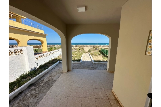 Villa in Denia zu verkaufen, Zona de estar 220 m², Baujahr 1983, Klimaanlage, Terreno 2233 m², 6 Schlafzimmer, 2 Badezimmer, Pool, ref.: O-V95814-22