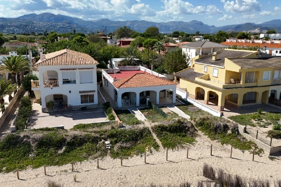 Villa in Denia zu verkaufen, Zona de estar 220 m², Baujahr 1983, Klimaanlage, Terreno 2233 m², 6 Schlafzimmer, 2 Badezimmer, Pool, ref.: O-V95814-3