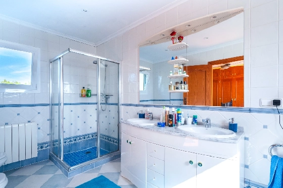 Villa in Benissa zu verkaufen, Zona de estar 216 m², Baujahr 2004, Klimaanlage, Terreno 935 m², 4 Schlafzimmer, 4 Badezimmer, Pool, ref.: AM-12600DR-21