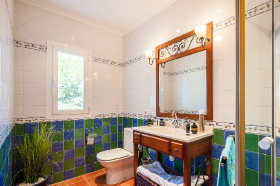 Villa in Benissa zu verkaufen, Zona de estar 216 m², Baujahr 2004, Klimaanlage, Terreno 935 m², 4 Schlafzimmer, 4 Badezimmer, Pool, ref.: AM-12600DR-22