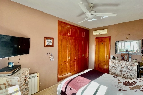 Villa in Tormos zu verkaufen, Wohnfläche 179 m², Baujahr 2004, + KLIMA, Klimaanlage, Grundstück 443 m², 3 Schlafzimmer, 2 Badezimmer, Pool, ref.: PV-141-02040P-49