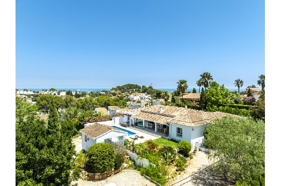 Villa in Denia zu verkaufen, Zona de estar 324 m², Baujahr 1993, Zustand modernisiert, + Fussbodenheizung, Klimaanlage, Terreno 1888 m², 4 Schlafzimmer, 2 Badezimmer, Pool, ref.: BC-7771-11