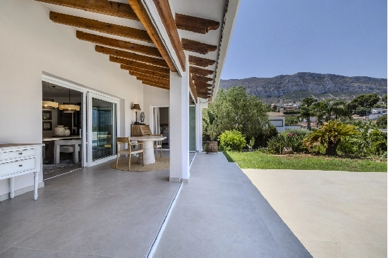 Villa in Denia zu verkaufen, Zona de estar 324 m², Baujahr 1993, Zustand modernisiert, + Fussbodenheizung, Klimaanlage, Terreno 1888 m², 4 Schlafzimmer, 2 Badezimmer, Pool, ref.: BC-7771-16