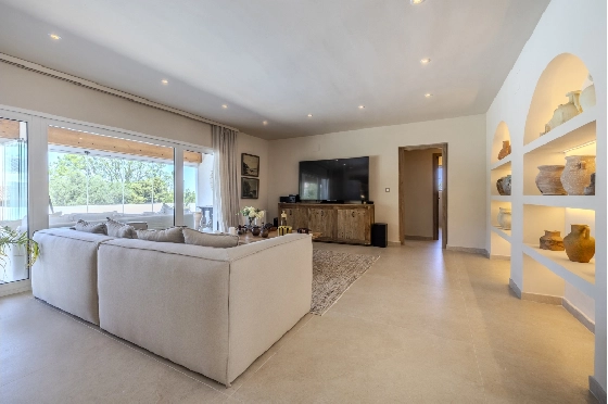 Villa in Denia zu verkaufen, Zona de estar 324 m², Baujahr 1993, Zustand modernisiert, + Fussbodenheizung, Klimaanlage, Terreno 1888 m², 4 Schlafzimmer, 2 Badezimmer, Pool, ref.: BC-7771-20