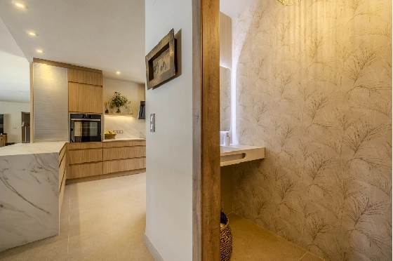 Villa in Denia zu verkaufen, Zona de estar 324 m², Baujahr 1993, Zustand modernisiert, + Fussbodenheizung, Klimaanlage, Terreno 1888 m², 4 Schlafzimmer, 2 Badezimmer, Pool, ref.: BC-7771-68
