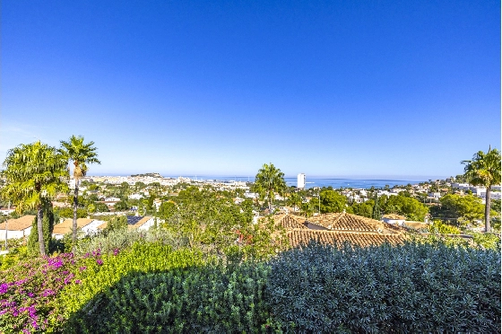 Villa in Denia zu verkaufen, Zona de estar 267 m², Baujahr 1993, Zustand gepflegt, + Zentralheizung, Terreno 1085 m², 4 Schlafzimmer, 3 Badezimmer, Pool, ref.: BC-7785-20