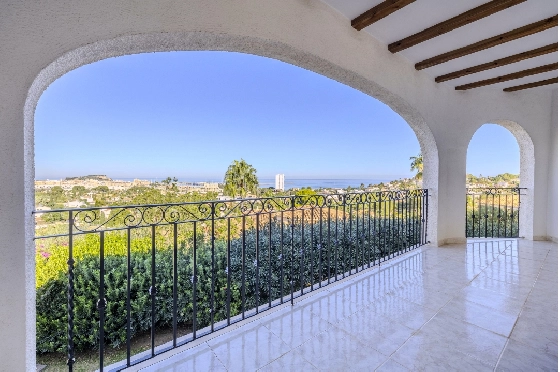 Villa in Denia zu verkaufen, Zona de estar 267 m², Baujahr 1993, Zustand gepflegt, + Zentralheizung, Terreno 1085 m², 4 Schlafzimmer, 3 Badezimmer, Pool, ref.: BC-7785-21