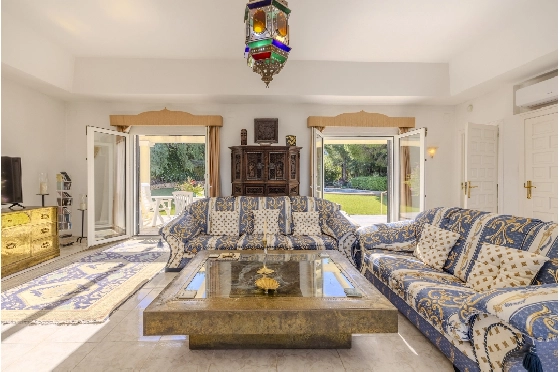 Villa in Denia zu verkaufen, Zona de estar 267 m², Baujahr 1993, Zustand gepflegt, + Zentralheizung, Terreno 1085 m², 4 Schlafzimmer, 3 Badezimmer, Pool, ref.: BC-7785-28