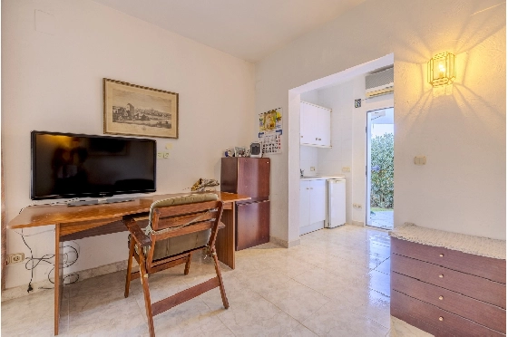 Villa in Denia zu verkaufen, Zona de estar 267 m², Baujahr 1993, Zustand gepflegt, + Zentralheizung, Terreno 1085 m², 4 Schlafzimmer, 3 Badezimmer, Pool, ref.: BC-7785-45