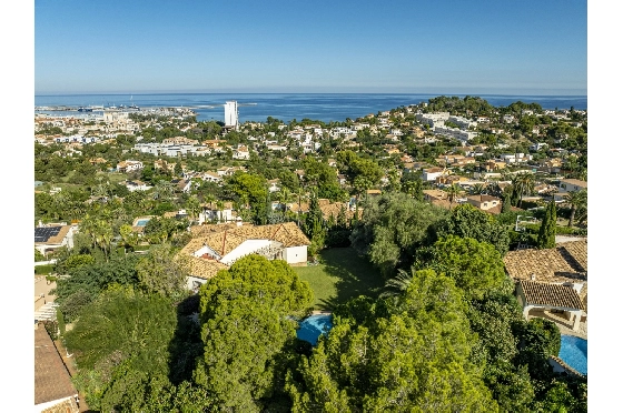 Villa in Denia zu verkaufen, Zona de estar 267 m², Baujahr 1993, Zustand gepflegt, + Zentralheizung, Terreno 1085 m², 4 Schlafzimmer, 3 Badezimmer, Pool, ref.: BC-7785-7