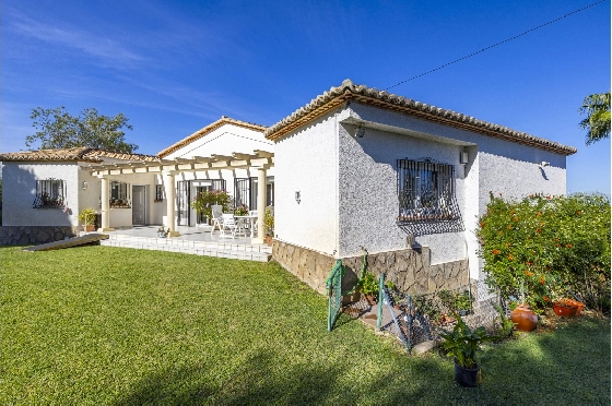 Villa in Denia zu verkaufen, Zona de estar 267 m², Baujahr 1993, Zustand gepflegt, + Zentralheizung, Terreno 1085 m², 4 Schlafzimmer, 3 Badezimmer, Pool, ref.: BC-7785-8