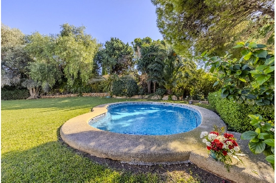 Villa in Denia zu verkaufen, Zona de estar 267 m², Baujahr 1993, Zustand gepflegt, + Zentralheizung, Terreno 1085 m², 4 Schlafzimmer, 3 Badezimmer, Pool, ref.: BC-7785-9