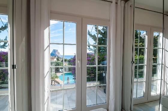 Villa in Calpe(Canuta) zu verkaufen, Zona de estar 187 m², Klimaanlage, 4 Schlafzimmer, 3 Badezimmer, Pool, ref.: COB-3547-10535-19