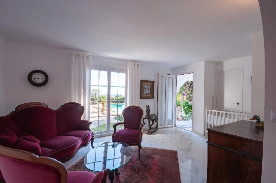 Villa in Calpe(Canuta) zu verkaufen, Zona de estar 187 m², Klimaanlage, 4 Schlafzimmer, 3 Badezimmer, Pool, ref.: COB-3547-10535-35