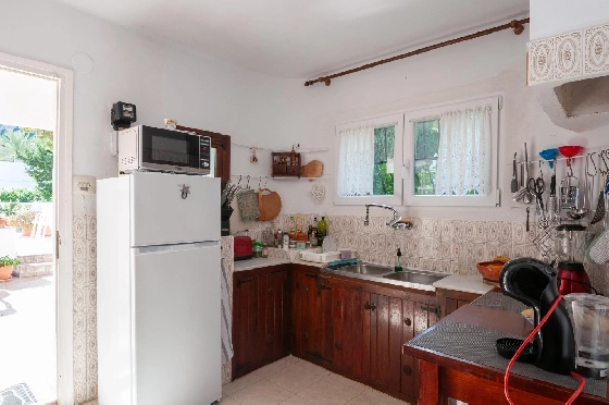 Villa in Calpe(Canuta) zu verkaufen, Zona de estar 187 m², Klimaanlage, 4 Schlafzimmer, 3 Badezimmer, Pool, ref.: COB-3547-10535-39