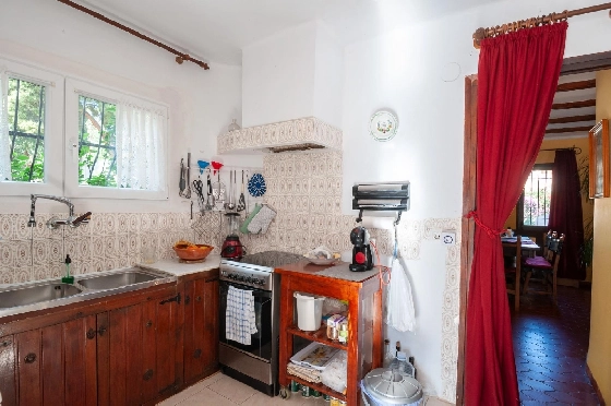 Villa in Calpe(Canuta) zu verkaufen, Zona de estar 187 m², Klimaanlage, 4 Schlafzimmer, 3 Badezimmer, Pool, ref.: COB-3547-10535-40