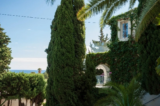 Villa in Calpe(Canuta) zu verkaufen, Zona de estar 187 m², Klimaanlage, 4 Schlafzimmer, 3 Badezimmer, Pool, ref.: COB-3547-10535-42