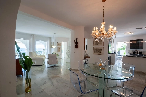 Villa in Calpe(Canuta) zu verkaufen, Zona de estar 187 m², Klimaanlage, 4 Schlafzimmer, 3 Badezimmer, Pool, ref.: COB-3547-10535-7
