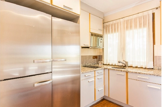 Villa in Denia zu verkaufen, Zona de estar 266 m², Klimaanlage, Terreno 1254 m², 5 Schlafzimmer, 3 Badezimmer, Pool, ref.: VI-CHA2550-44
