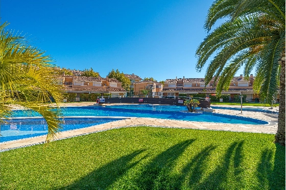 Apartment in Javea zu verkaufen, Zona de estar 84 m², Klimaanlage, 2 Schlafzimmer, 1 Badezimmer, Pool, ref.: AVS-57484-17