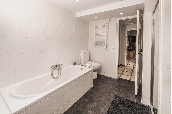 Villa in Javea zu verkaufen, Zona de estar 246 m², Klimaanlage, Terreno 1125 m², 4 Schlafzimmer, 4 Badezimmer, Pool, ref.: AVS-57244-14