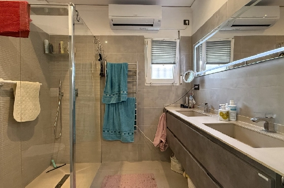 Villa in Els Poblets zu verkaufen, Zona de estar 105 m², Baujahr 1990, + Zentralheizung, Klimaanlage, Terreno 536 m², 2 Schlafzimmer, 2 Badezimmer, Pool, ref.: JS-0326-12