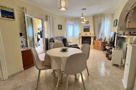 Villa in Els Poblets zu verkaufen, Zona de estar 95 m², Baujahr 2001, Zustand gepflegt, + Ofen, Klimaanlage, Terreno 350 m², 3 Schlafzimmer, 3 Badezimmer, Pool, ref.: FK-0326-3