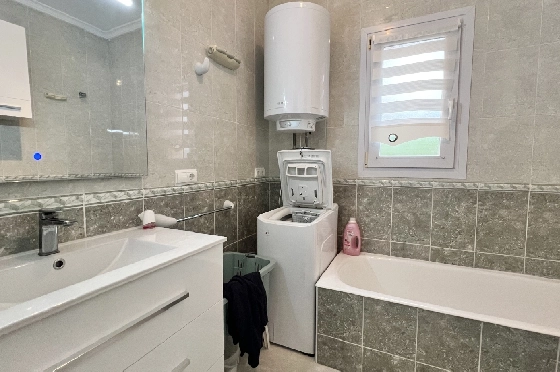 Villa in Els Poblets zu verkaufen, Zona de estar 95 m², Baujahr 2001, Zustand gepflegt, + Ofen, Klimaanlage, Terreno 350 m², 3 Schlafzimmer, 3 Badezimmer, Pool, ref.: FK-0326-7