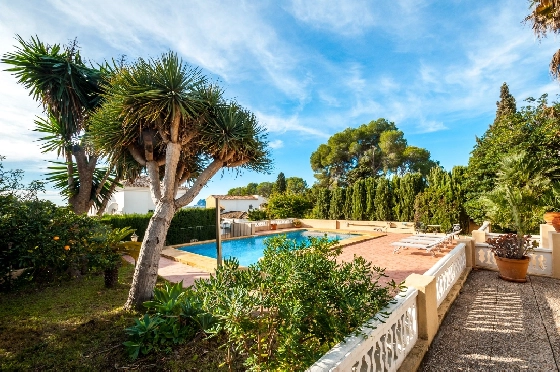 Villa in Moraira zu verkaufen, Zona de estar 270 m², Klimaanlage, Terreno 897 m², 3 Schlafzimmer, 3 Badezimmer, Pool, ref.: AM-12629DR-1