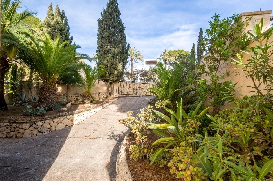 Villa in Moraira zu verkaufen, Zona de estar 270 m², Klimaanlage, Terreno 897 m², 3 Schlafzimmer, 3 Badezimmer, Pool, ref.: AM-12629DR-2