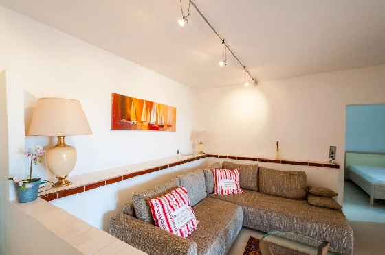 Villa in Moraira zu verkaufen, Zona de estar 270 m², Klimaanlage, Terreno 897 m², 3 Schlafzimmer, 3 Badezimmer, Pool, ref.: AM-12629DR-23
