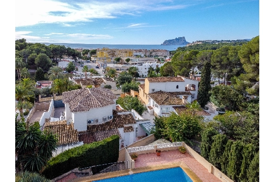 Villa in Moraira zu verkaufen, Zona de estar 270 m², Klimaanlage, Terreno 897 m², 3 Schlafzimmer, 3 Badezimmer, Pool, ref.: AM-12629DR-34