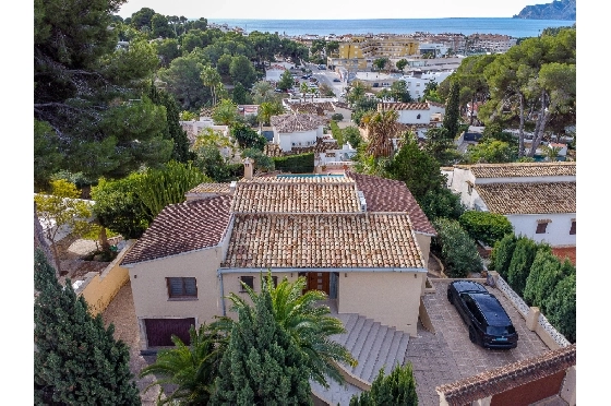 Villa in Moraira zu verkaufen, Zona de estar 270 m², Klimaanlage, Terreno 897 m², 3 Schlafzimmer, 3 Badezimmer, Pool, ref.: AM-12629DR-36