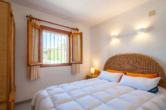 Villa in Benissa zu verkaufen, Zona de estar 247 m², Baujahr 1993, Klimaanlage, Terreno 848 m², 5 Schlafzimmer, 3 Badezimmer, Pool, ref.: AM-12630DR-26