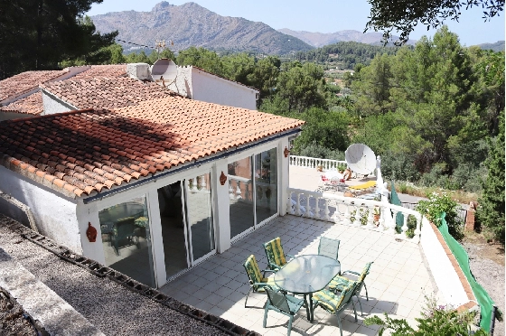 Villa in Parcent zu verkaufen, Zona de estar 170 m², Terreno 783 m², 5 Schlafzimmer, 2 Badezimmer, ref.: PT-25007-3