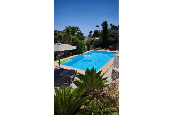 Villa in Benissa zu verkaufen, Zona de estar 181 m², Terreno 881 m², 3 Schlafzimmer, 3 Badezimmer, Pool, ref.: PT-25011-22