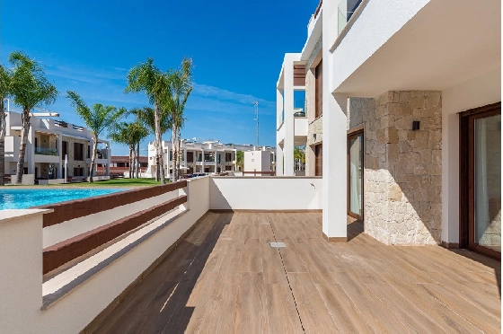 Erdgeschoss Apartment in Torrevieja zu verkaufen, Zona de estar 100 m², Zustand Erstbezug, 3 Schlafzimmer, 2 Badezimmer, Pool, ref.: HA-TON-159-A03-14
