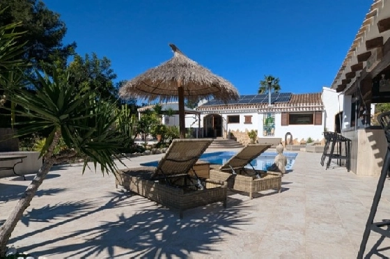 Villa in Javea zu verkaufen, Zona de estar 386 m², Klimaanlage, Terreno 4596 m², 4 Schlafzimmer, 4 Badezimmer, Pool, ref.: AVS-57604-49