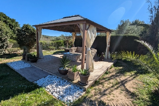 Villa in Javea zu verkaufen, Zona de estar 386 m², Klimaanlage, Terreno 4596 m², 4 Schlafzimmer, 4 Badezimmer, Pool, ref.: AVS-57604-9