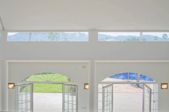 Villa in L-Alfas del Pi(Alfaz del PI Pueblo Urbanizaciones) zu verkaufen, Zona de estar 810 m², Terreno 1094 m², 5 Schlafzimmer, 6 Badezimmer, Pool, ref.: COB-7030ALF-10535-26